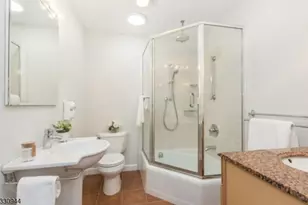 7 Evergreen Terrace, Millburn, NJ 07041 - Photo 14