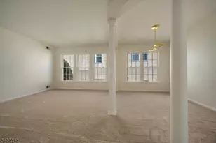 87 Kensington Cir, White Township, NJ 07823 - Photo 8