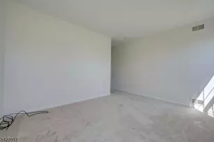 87 Kensington Cir, White Township, NJ 07823 - Photo 18