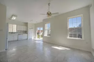 87 Kensington Cir, White Township, NJ 07823 - Photo 12