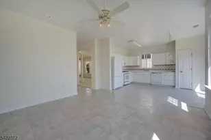 87 Kensington Cir, White Township, NJ 07823 - Photo 10