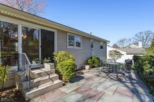 59 Albright Cir, Madison, NJ 07940 - Photo 30