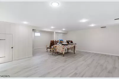 59 Albright Cir, Madison, NJ 07940 - Photo 12