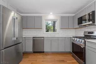 59 Albright Cir, Madison, NJ 07940 - Photo 12