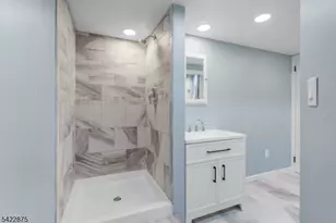 59 Albright Cir, Madison, NJ 07940 - Photo 16