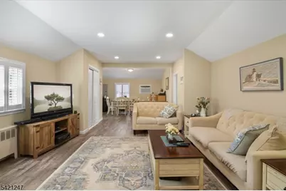 107 Kingston Rd, Parsippany, NJ 07054 - Photo 10