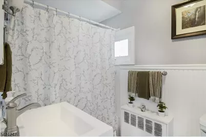 107 Kingston Rd, Parsippany, NJ 07054 - Photo 22