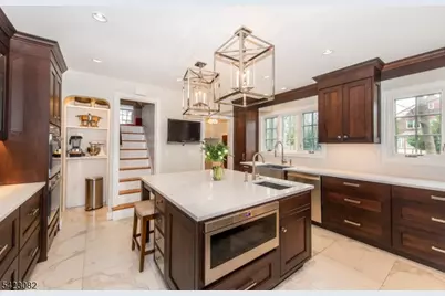 917 Westminster Ave, Hillside, NJ 07205 - Photo 18