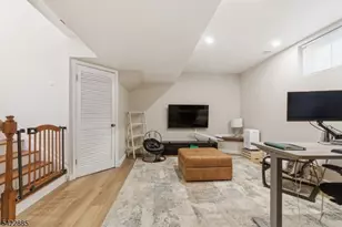 60 Tanager Ct, Wayne, NJ 07470 - Photo 30