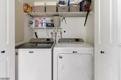 60 Tanager Ct, Wayne, NJ 07470 - Photo 14