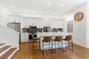 60 Tanager Ct, Wayne, NJ 07470 - Photo 22