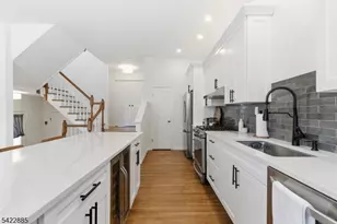 60 Tanager Ct, Wayne, NJ 07470 - Photo 26