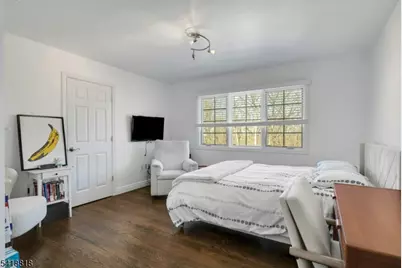 26 Sunset Rd, Livingston, NJ 07039 - Photo 24