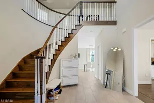 26 Sunset Rd, Livingston, NJ 07039 - Photo 4