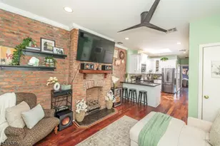 352 7th St, Jersey City, NJ 07302 - Photo 12