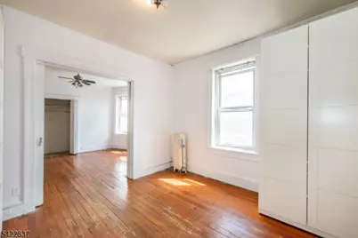 66 Gautier Ave #3R, Jersey City, NJ 07306 - Photo 18