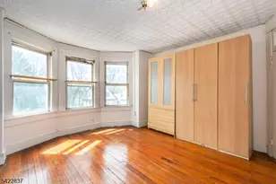 66 Gautier Ave, Jersey City, NJ 07306 - Photo 4