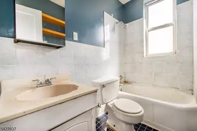 66 Gautier Ave #3R, Jersey City, NJ 07306 - Photo 8