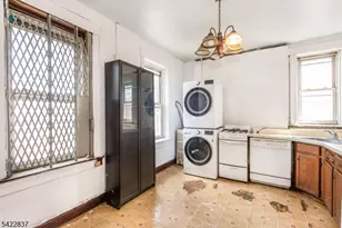 66 Gautier Ave, Jersey City, NJ 07306 - Photo 14