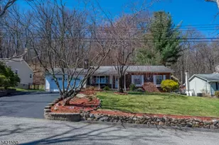 2 Upper High Crest Dr, West Milford, NJ 07480 - Photo 2