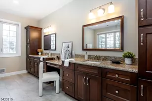 26 Mountain Ridge Dr, Livingston, NJ 07039 - Photo 22