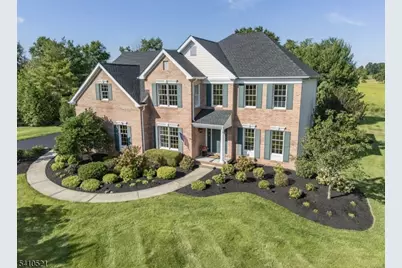 11 Messenger Ln, Raritan Township, NJ 08551 - Photo 1