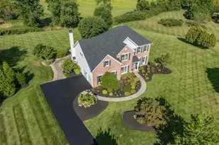 11 Messenger Ln, Raritan Township, NJ 08551 - Photo 2