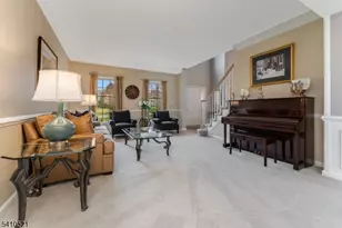 11 Messenger Ln, Raritan Township, NJ 08551 - Photo 14