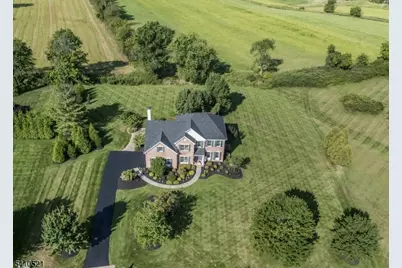 11 Messenger Ln, Raritan Township, NJ 08551 - Photo 42