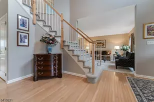 11 Messenger Ln, Raritan Township, NJ 08551 - Photo 20