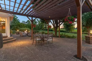 11 Messenger Ln, Raritan Township, NJ 08551 - Photo 40