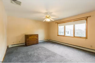 261 Terhune Ave, Passaic, NJ 07055 - Photo 24