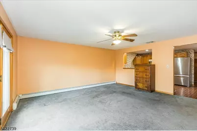 261 Terhune Ave, Passaic, NJ 07055 - Photo 22