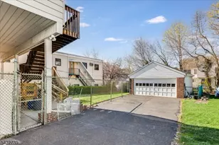 261 Terhune Ave., Passaic, NJ 07055 - Photo 30