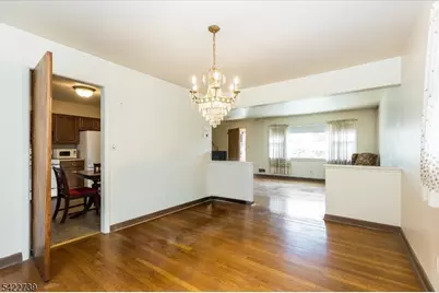 261 Terhune Ave, Passaic, NJ 07055 - Photo 8