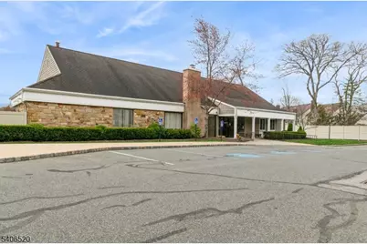 14 Pembroke Dr, Mendham, NJ 07945 - Photo 36