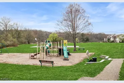 14 Pembroke Dr, Mendham, NJ 07945 - Photo 40