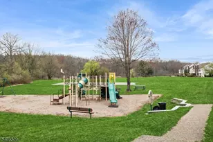 14 Pembroke Dr, Mendham, NJ 07945 - Photo 40