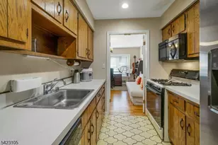 14 Pembroke Dr, Mendham, NJ 07945 - Photo 14