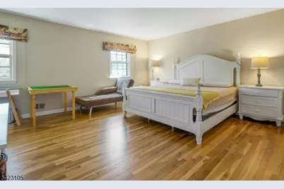 14 Pembroke Dr, Mendham, NJ 07945 - Photo 16