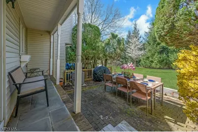 14 Pembroke Dr, Mendham, NJ 07945 - Photo 28