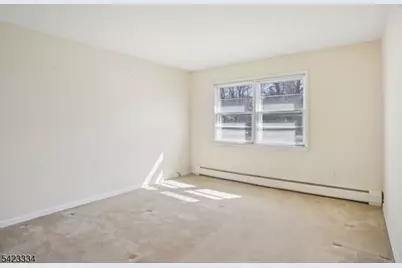 2 Eisenhower Rd, Closter, NJ 07624 - Photo 10