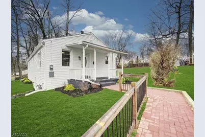 7 Adams Ave, Victory Gardens, NJ 07801 - Photo 10