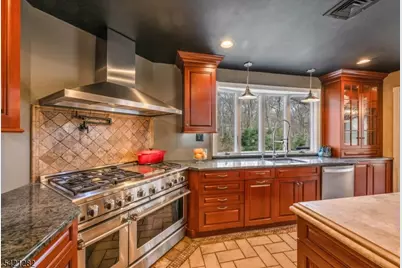 87 Buena Vista Dr, Ringwood, NJ 07456 - Photo 18