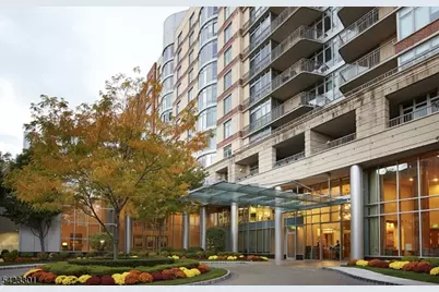 8100 River Rd #209, North Bergen, NJ 07047 - Photo 1