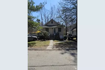 5 Banker Rd, West Milford, NJ 07421 - Photo 2