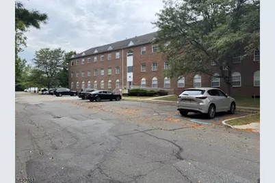 63 Beaverbrook Rd, Lincoln Park, NJ 07035 - Photo 4