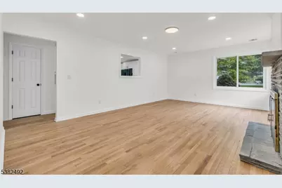 55 Orchard Dr, Vernon, NJ 07462 - Photo 2