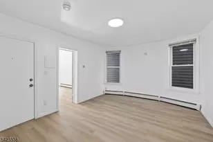 186 3rd St, Newark, NJ 07107 - Photo 8