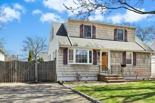 348 Maplewood Ave, Kenilworth, NJ 07033 - Photo 2